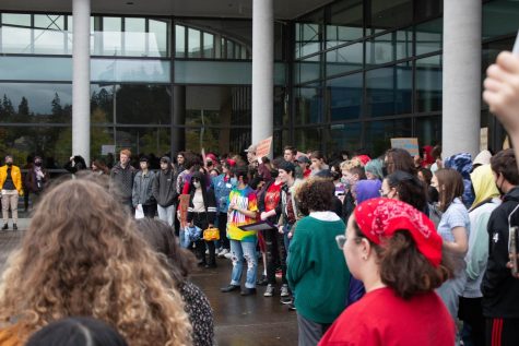 Pro-Choice student protesters surround Clackamas High Schools front doors, advocating for Roe v Wade to stay intact.
